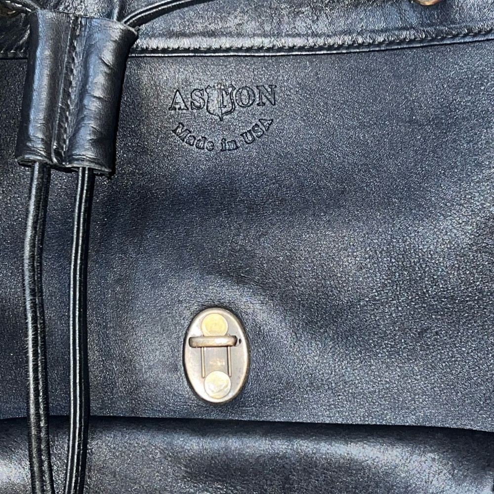 Aston Black Leather Large Drawstring Backpack Cla… - image 7